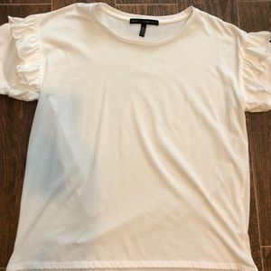 White House Black Market tshirt